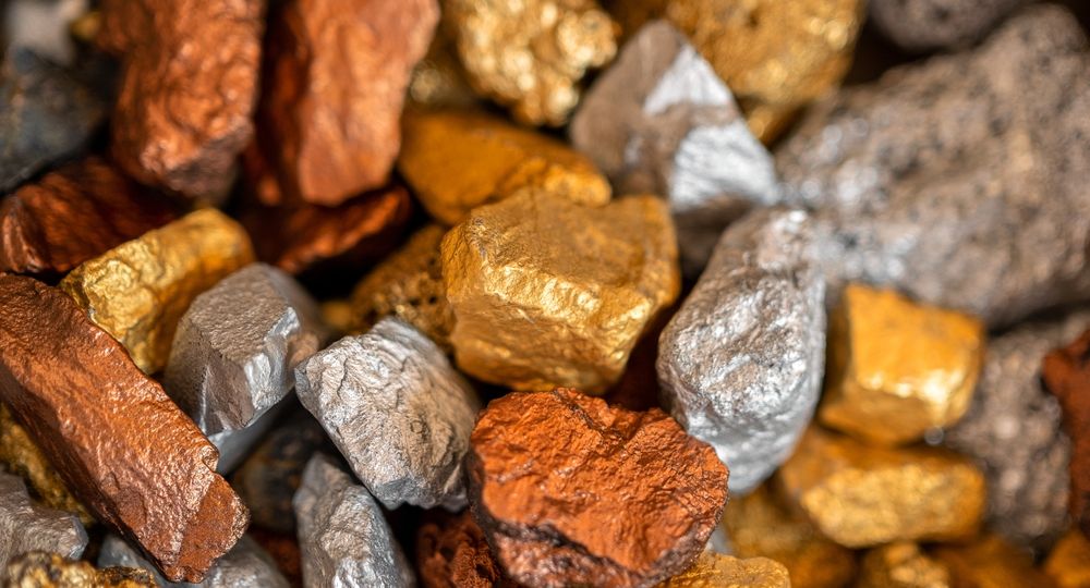 alza metales oro, plata, litio 2025