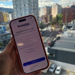 Investo de Fideval, la mejor app para cumplir tus metas financieras